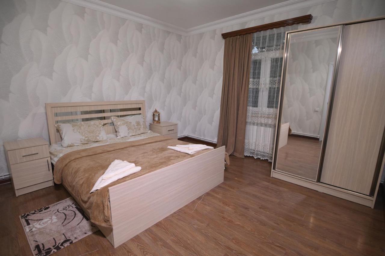 Guest House Gyumri Bagian luar foto